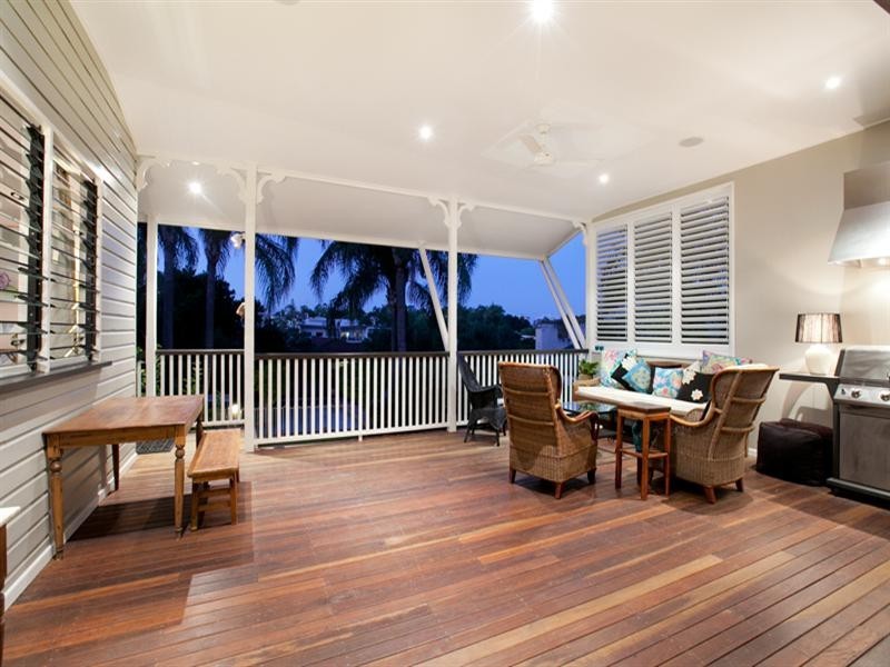 18 Ellerslie Crescent, Taringa QLD 4068
