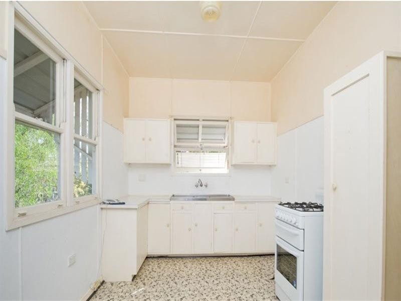 23 Gerler Street, Bardon QLD 4065