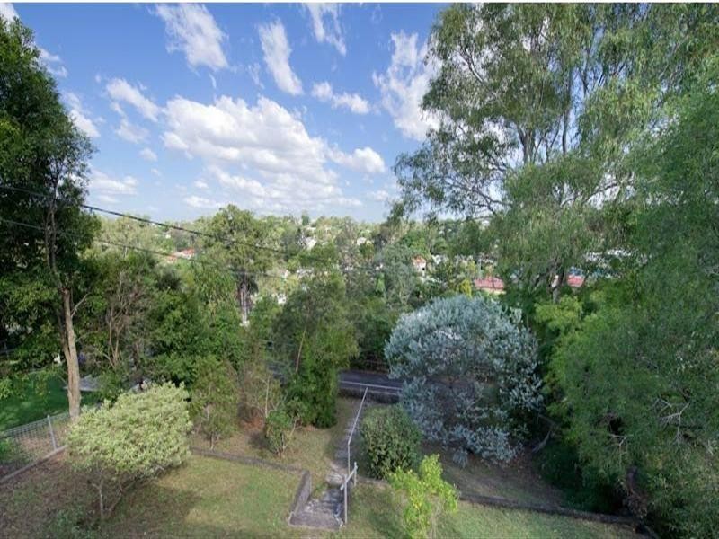 23 Gerler Street, Bardon QLD 4065