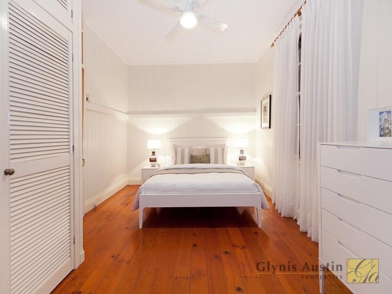 45 Heussler Terrace, Milton QLD 4064