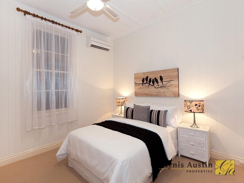 45 Heussler Terrace, Milton QLD 4064