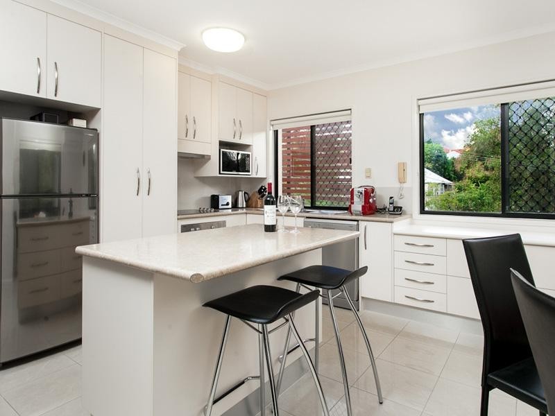 9/14 Mcilwraith Street, Auchenflower QLD 4066