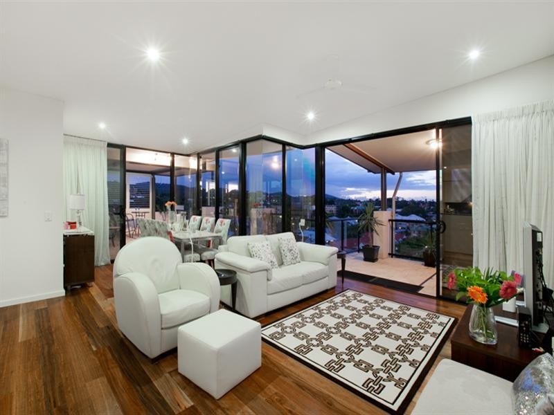 47/26 Holland Street, Toowong QLD 4066