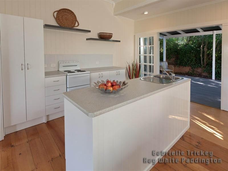 51 Corona Avenue, Ashgrove QLD 4060