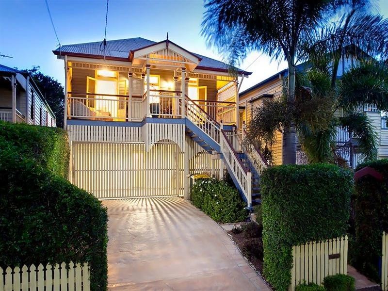 28 Coronation Street, Bardon QLD 4065
