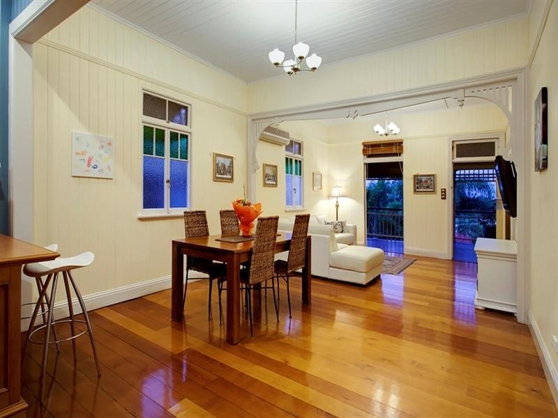 28 Coronation Street, Bardon QLD 4065