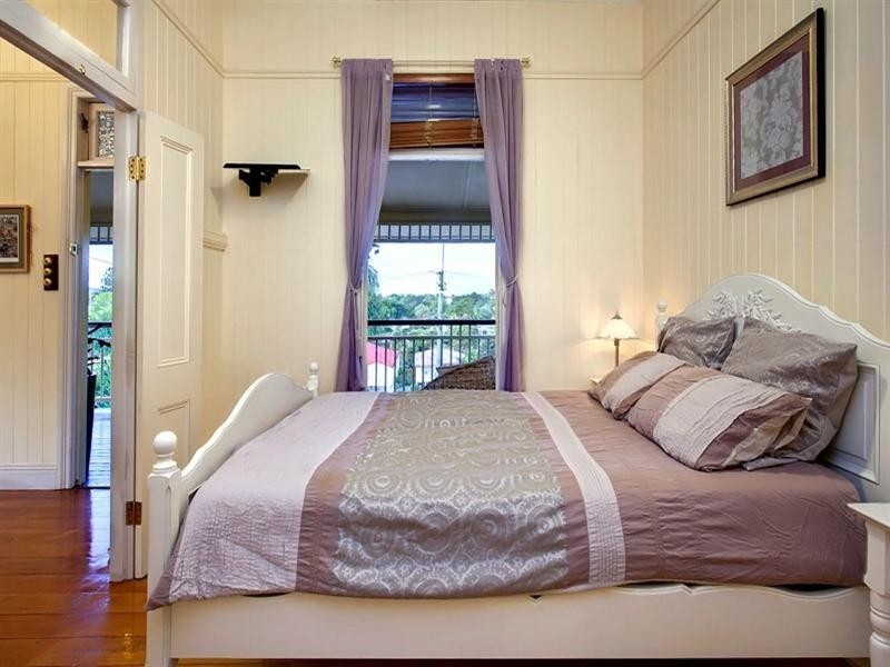 28 Coronation Street, Bardon QLD 4065