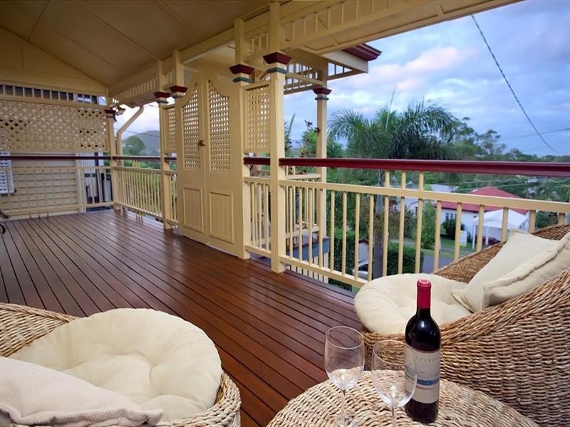 28 Coronation Street, Bardon QLD 4065