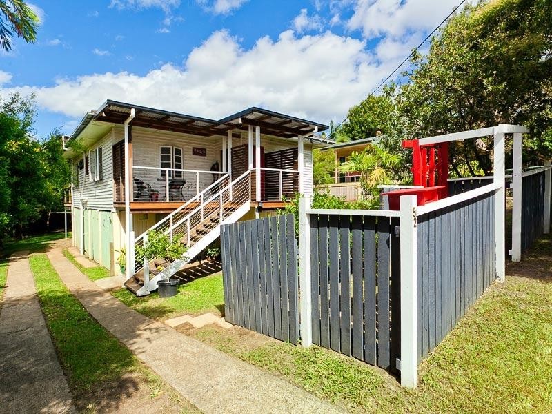 52 Coronation Street, Bardon QLD 4065