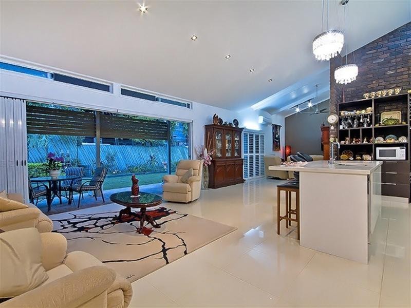 12 Grimsby Street, The Gap QLD 4061