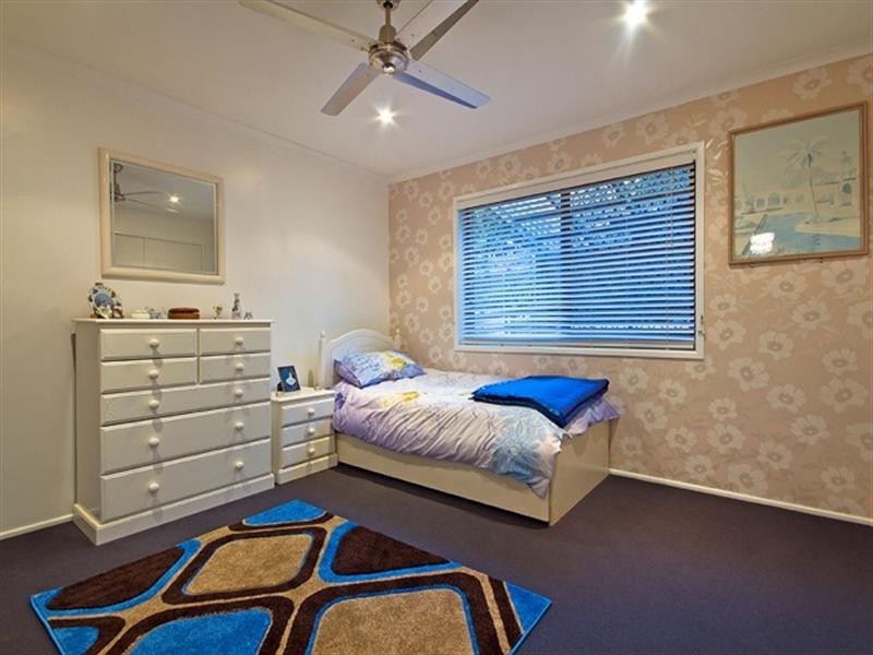 12 Grimsby Street, The Gap QLD 4061