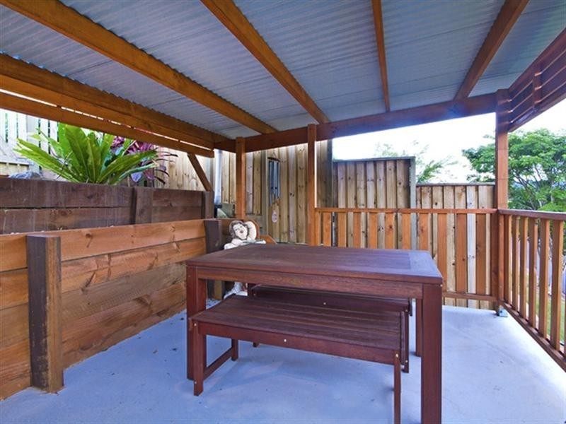 12 Grimsby Street, The Gap QLD 4061