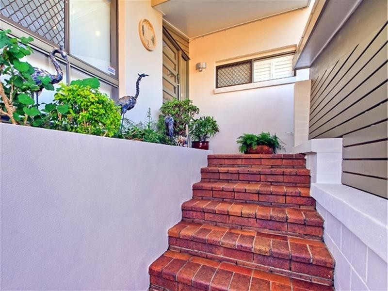 12 Grimsby Street, The Gap QLD 4061