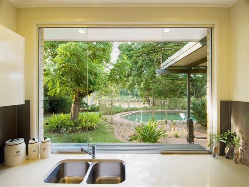 65 Kooringal Drive, Jindalee QLD 4074