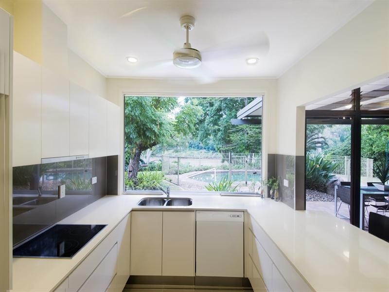65 Kooringal Drive, Jindalee QLD 4074