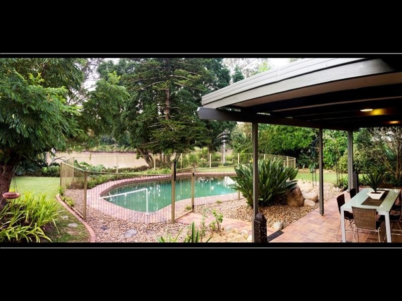 65 Kooringal Drive, Jindalee QLD 4074