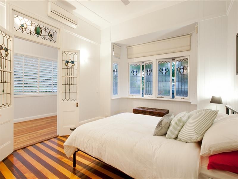 11 Wight Street, Milton QLD 4064