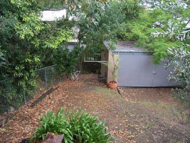 19 Walter Street, Toowong QLD 4066