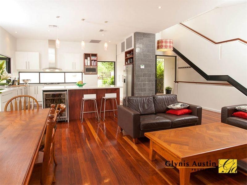 9 Realm Street, Auchenflower QLD 4066