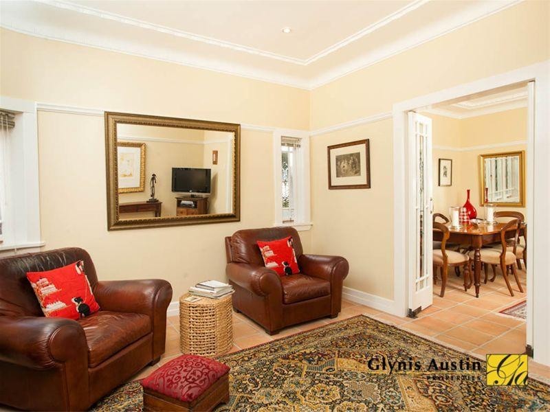 99 Constitution Road, Windsor QLD 4030