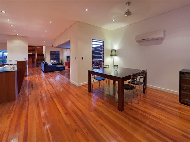 10 Cranmore Street, Red Hill QLD 4059