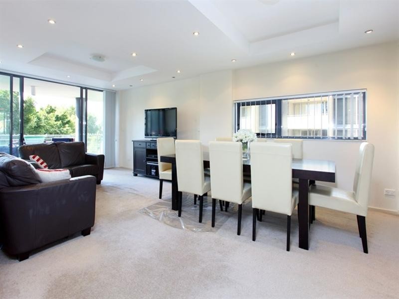 2201/186 Grey Street, South Brisbane QLD 4101