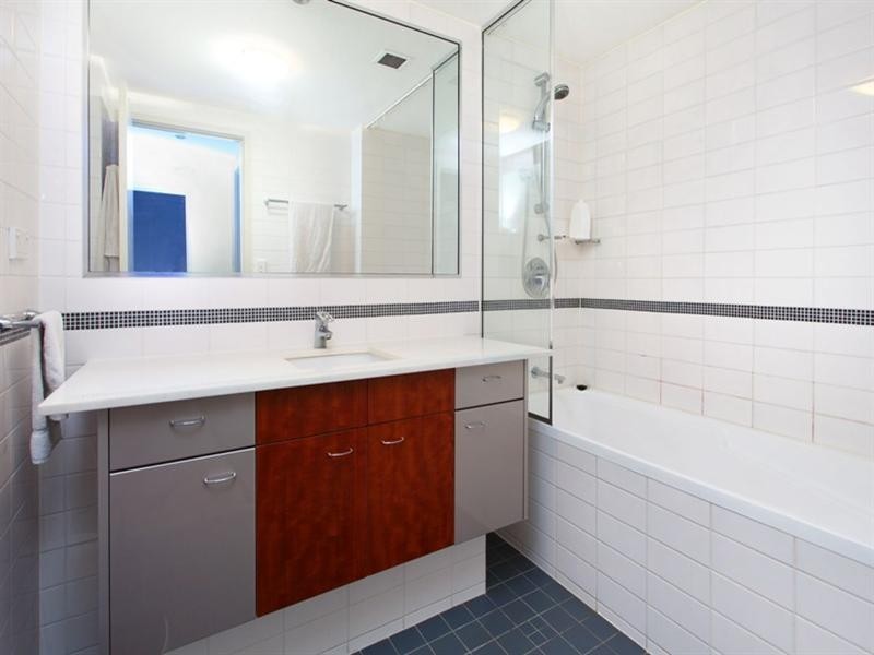 2201/186 Grey Street, South Brisbane QLD 4101