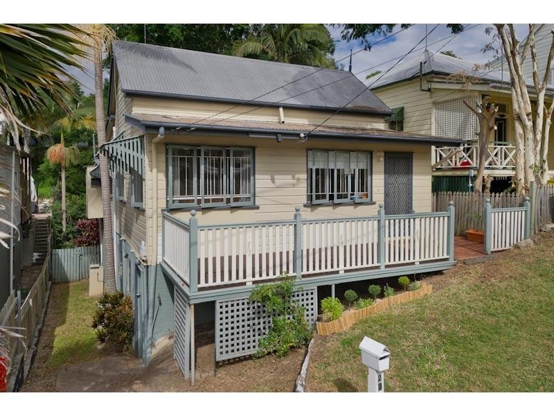 23 Cairns Street, Red Hill QLD 4059