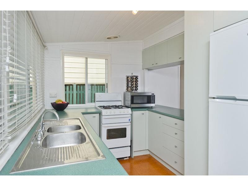 23 Cairns Street, Red Hill QLD 4059