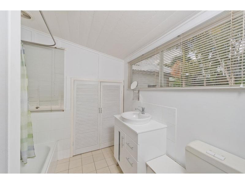 23 Cairns Street, Red Hill QLD 4059