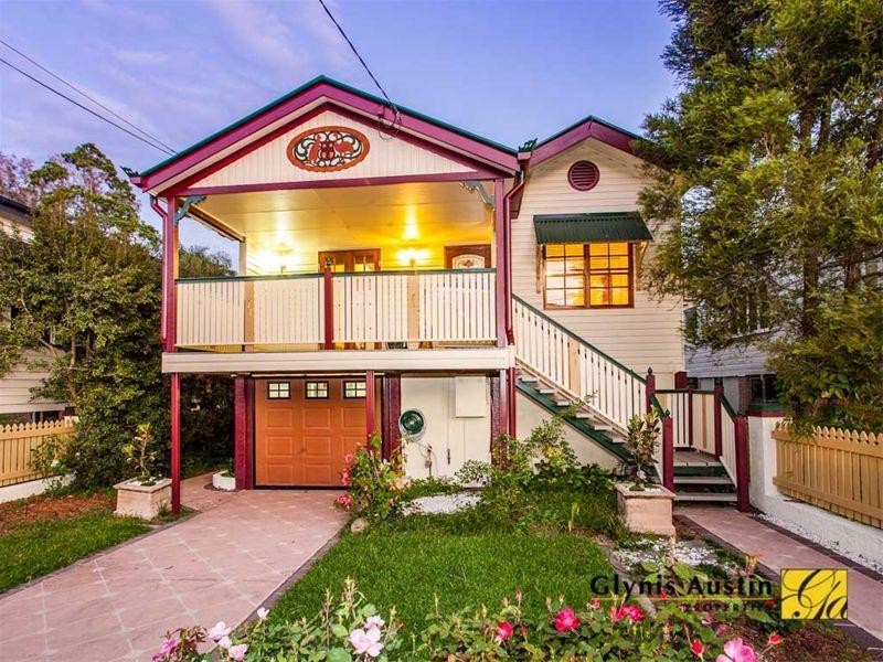 18 Vincent Street, Auchenflower QLD 4066