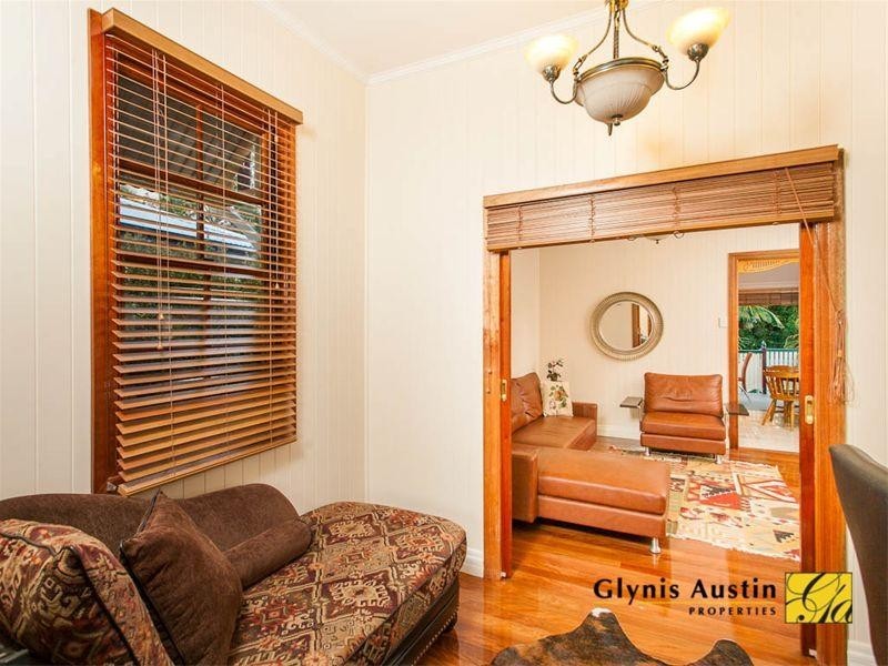 18 Vincent Street, Auchenflower QLD 4066