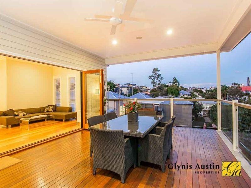 28 Nairn Street, Milton QLD 4064