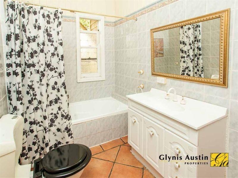 115 Birdwood Terrace, Auchenflower QLD 4066