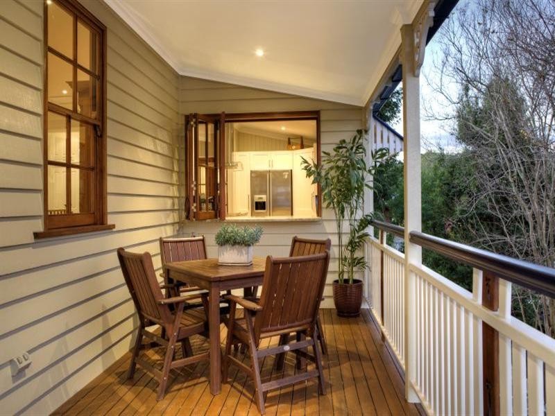 2 Vaux Street, Ashgrove QLD 4060