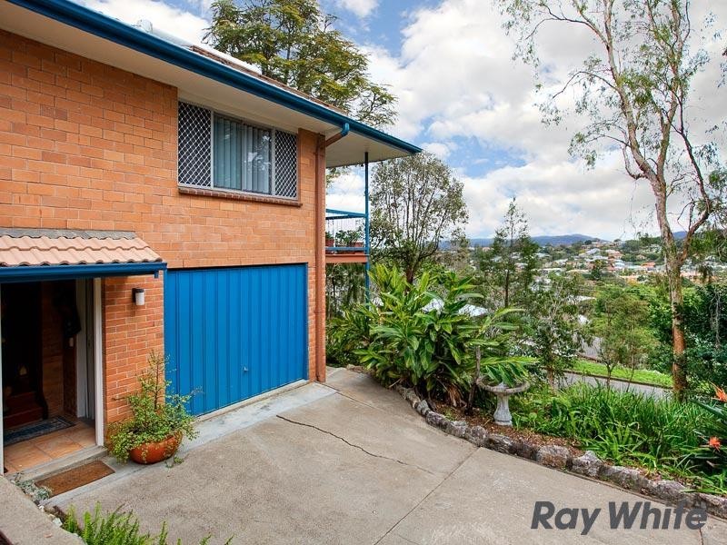 17 Hall Street, Alderley QLD 4051