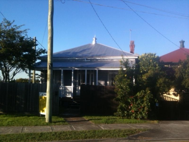 17 Waterworks Road, Red Hill QLD 4059