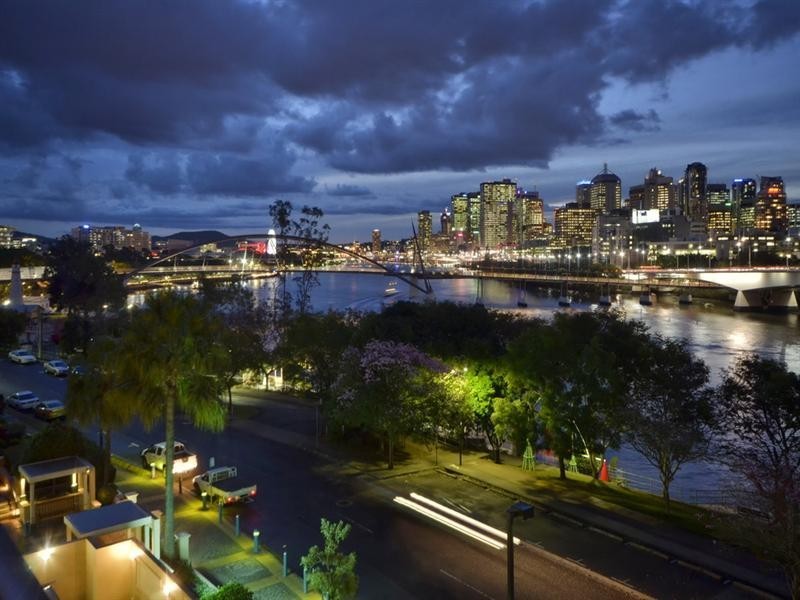 12/10 Lower River Terrace, South Brisbane QLD 4101