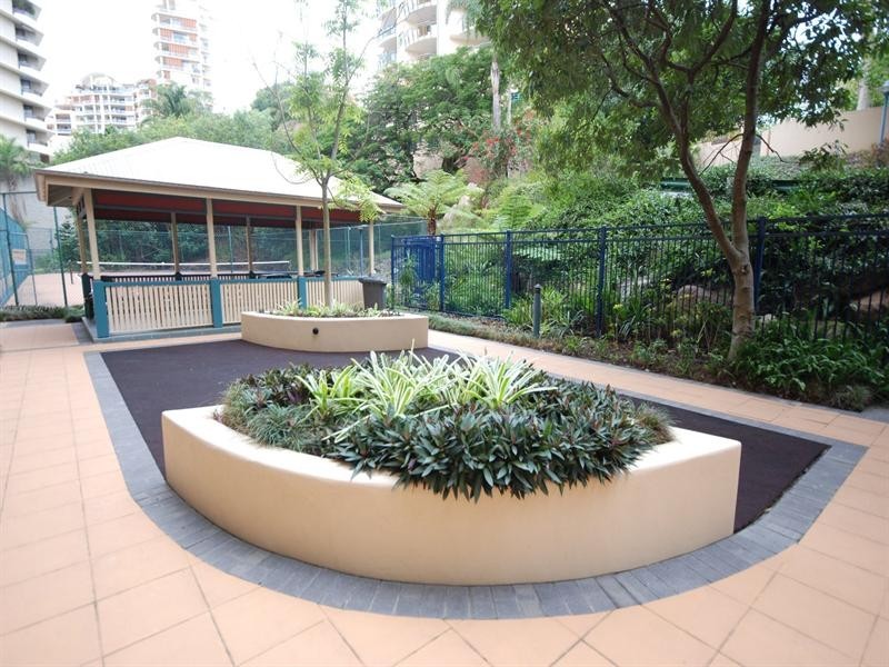 12/10 Lower River Terrace, South Brisbane QLD 4101