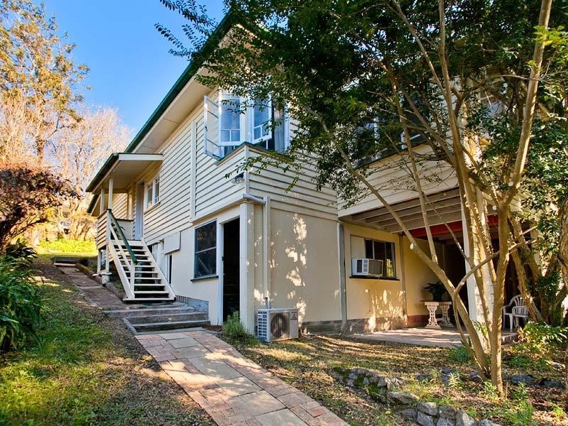 110 Gerler Street, Bardon QLD 4065