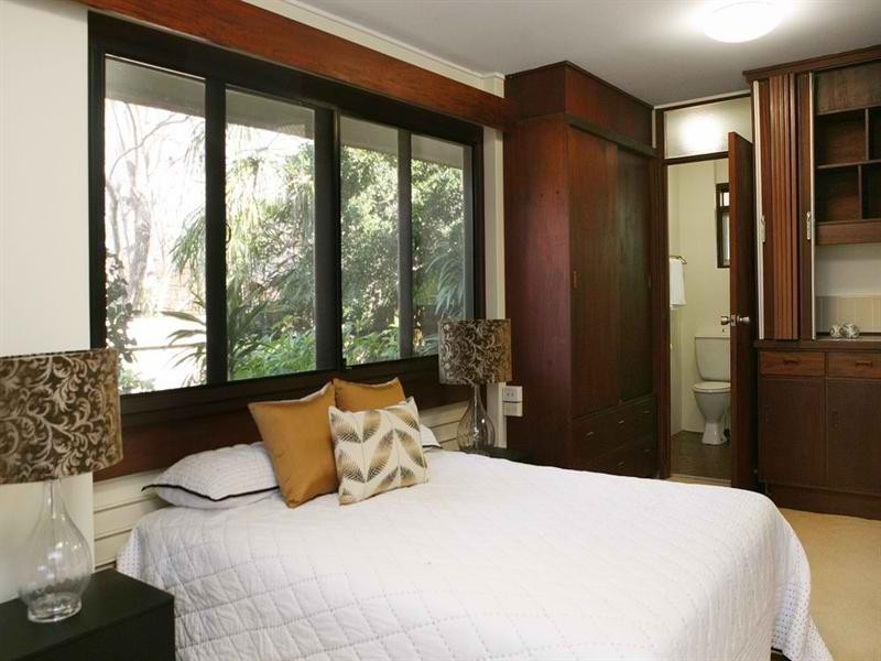 34 Mt Ommaney Road, Jindalee QLD 4074