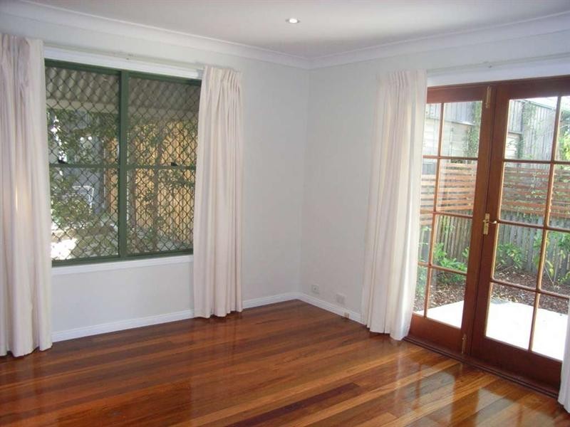 7 Reginald Street, Paddington QLD 4064