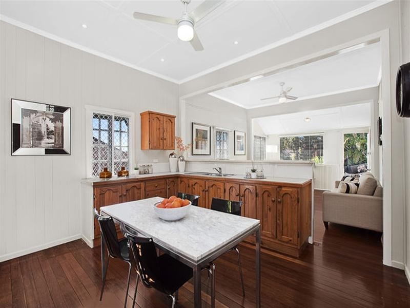 2 Federal Street, Red Hill QLD 4059