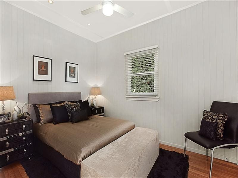 2 Federal Street, Red Hill QLD 4059