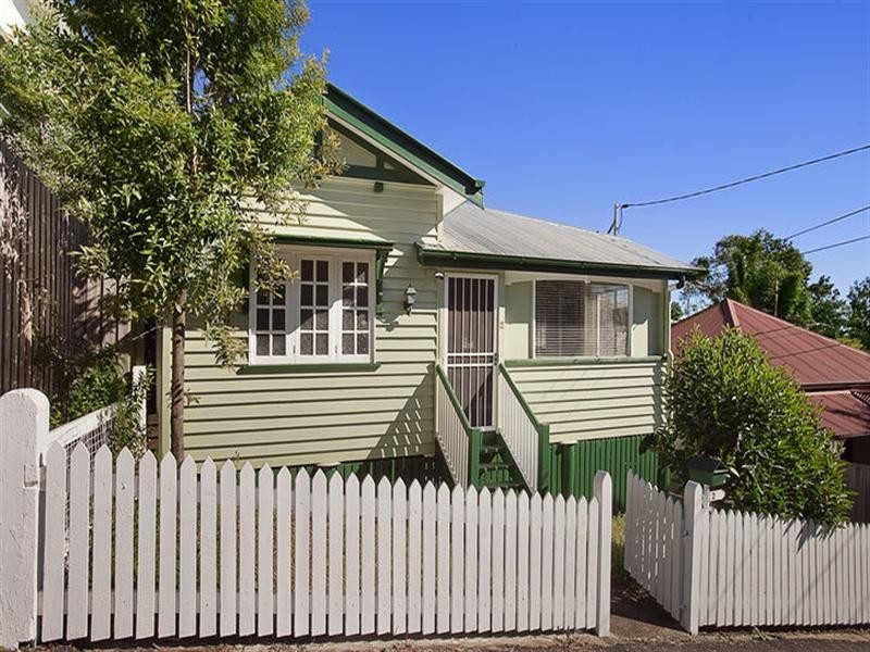 2 Federal Street, Red Hill QLD 4059