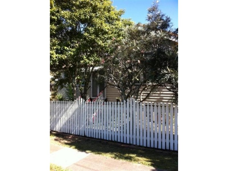 42 Holmesbrook Street, Ashgrove QLD 4060