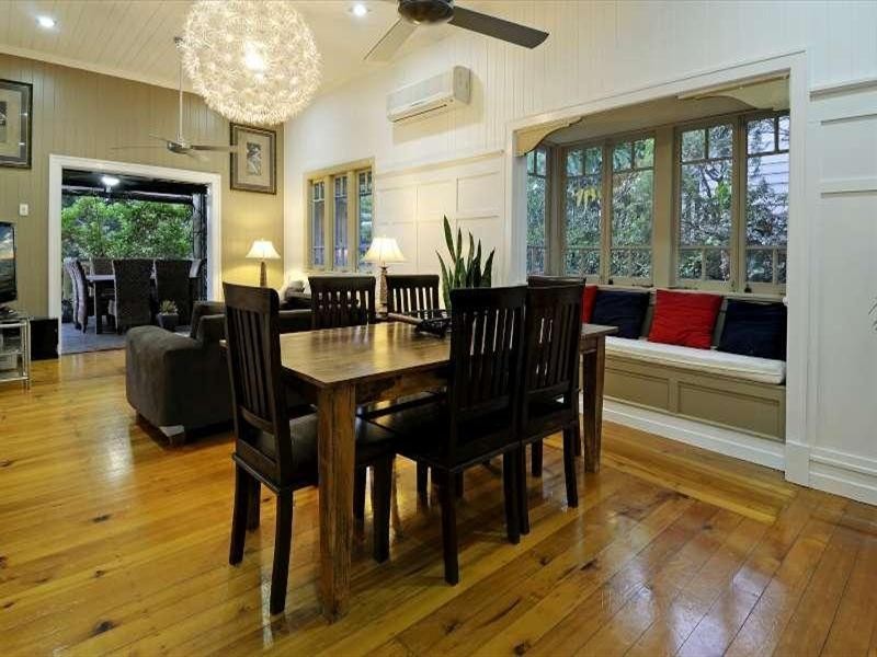 90 Jubilee Terrace, Bardon QLD 4065