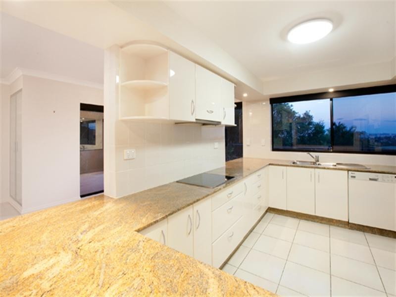 122 Buckingham Street, Ashgrove QLD 4060