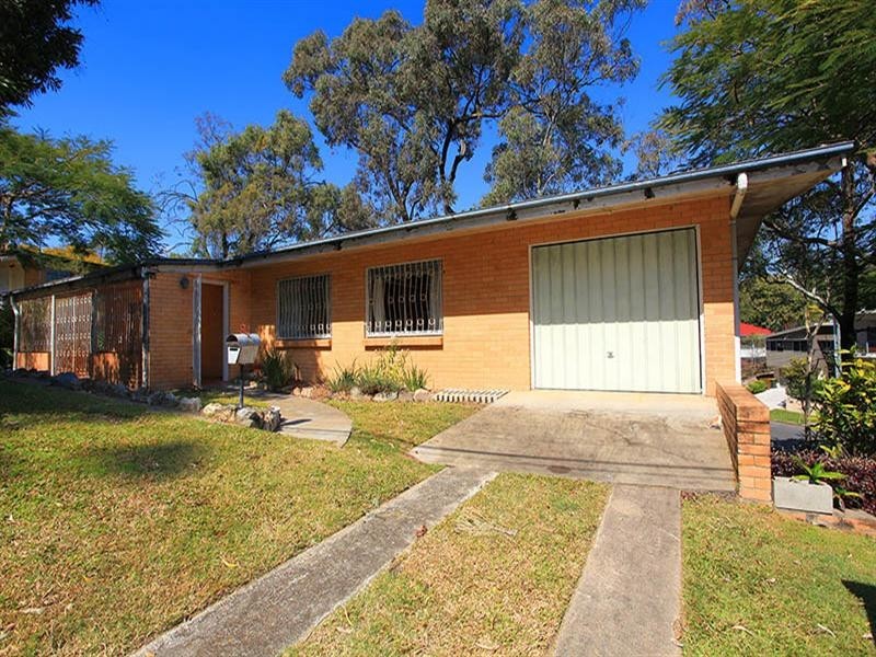 94 Hebe Street, Bardon QLD 4065