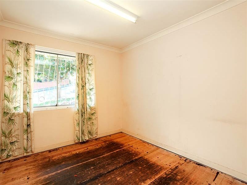 94 Hebe Street, Bardon QLD 4065